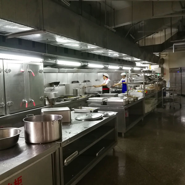 東莞大嶺山第二小學食堂廚房烹飪區