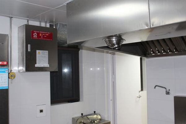 八吉星商用廚房-安全設(shè)計(jì)