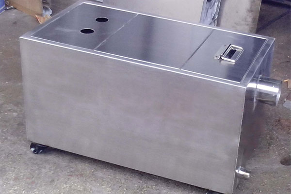 什么是餐飲油水分離器 什么是餐飲油水分離器