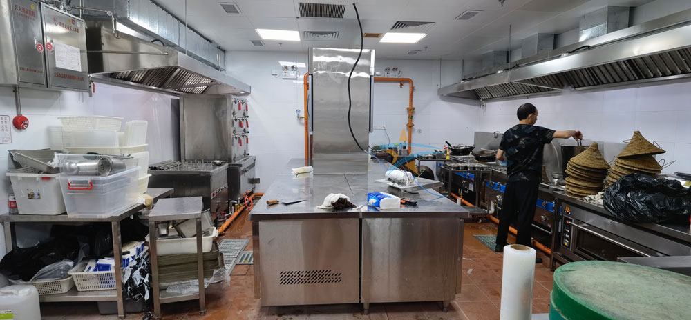 云海肴廚房主廚區