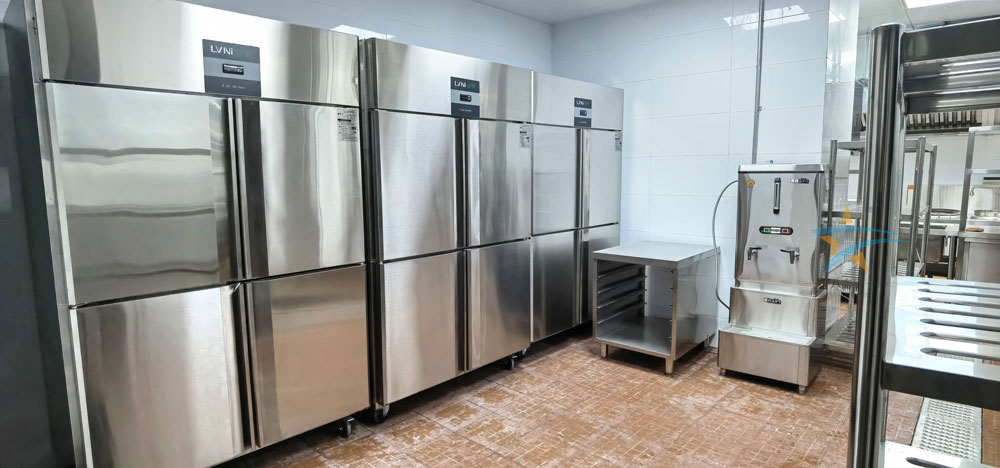 帝先生高級會所食材儲藏區