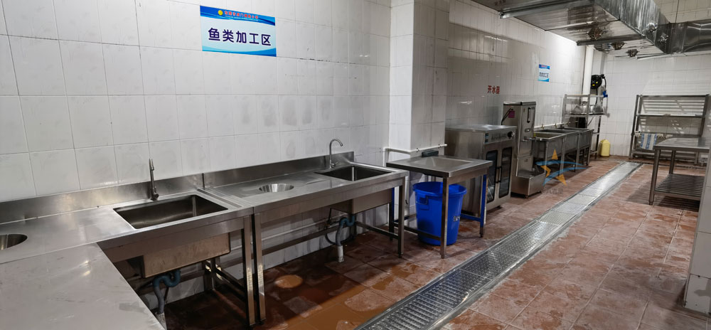 虎門捷勝小學食堂廚房肉類粗加工區
